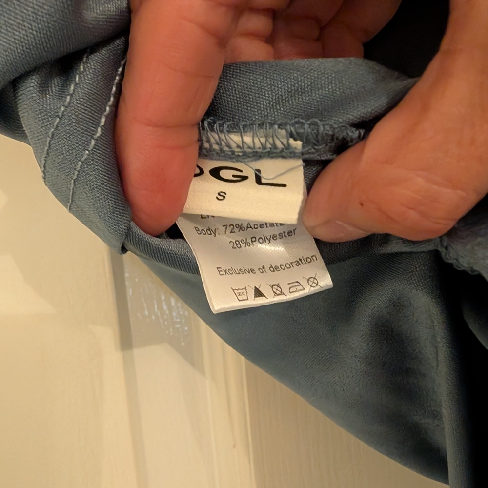 OGL Gray Asymmetrical Draped Sleeveless Tank Top - Picture 4 of 4